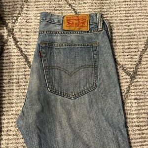 Levi men jeans